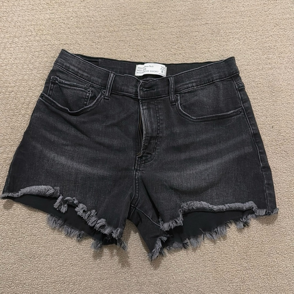 Abercrombie & Fitch Mid Rise Boyfriend Jean Short